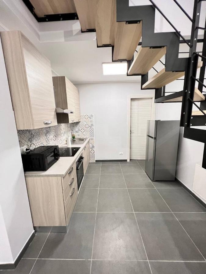 شقة Modern Loft Center Of Turin + Jacuzzi 30M Metro كولّينيو المظهر الخارجي الصورة