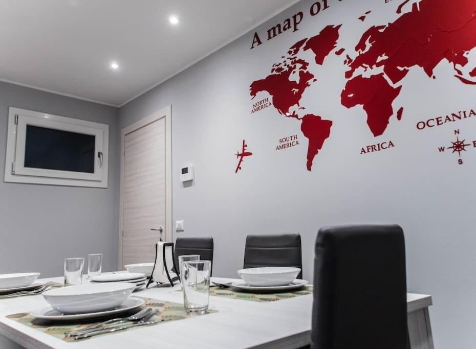 شقة Modern Loft Center Of Turin + Jacuzzi 30M Metro كولّينيو المظهر الخارجي الصورة